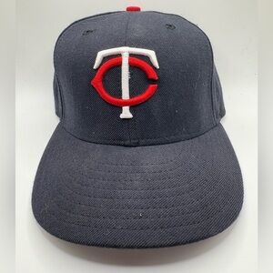 Minnesota Twins MLB New Era 59Fifty 7 Fitted Baseball Hat Twin Cities